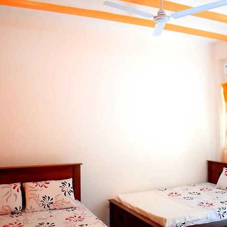 קטרגמה Sri Mayura Holiday Resort מראה חיצוני תמונה