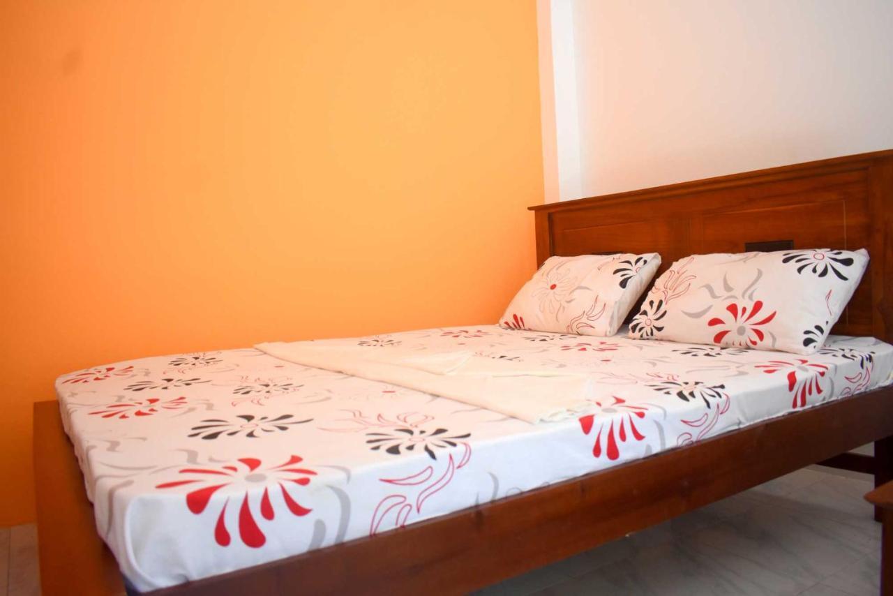 קטרגמה Sri Mayura Holiday Resort מראה חיצוני תמונה